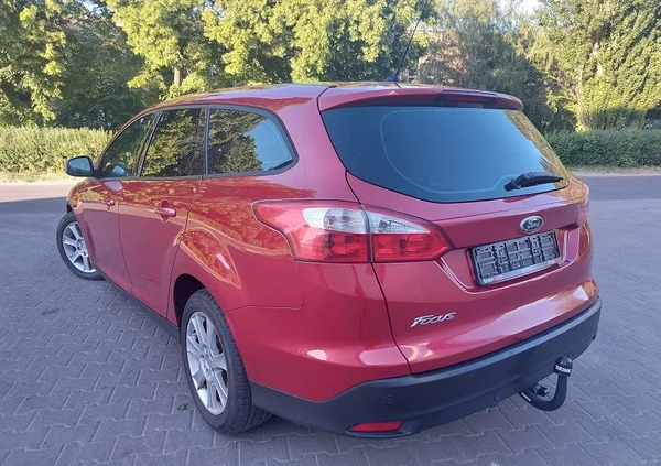 Ford Focus cena 24500 przebieg: 187700, rok produkcji 2014 z Limanowa małe 562